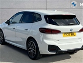 BMW 2 Series Image 2