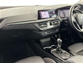 BMW 2 Series Image 5