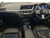 BMW 2 Series Image 5