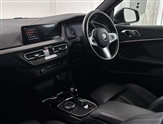 BMW 2 Series Image 5