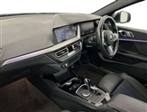 BMW 2 Series Image 5