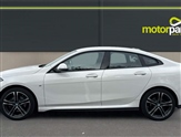 BMW 2 Series Image 6