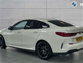 BMW 2 Series Image 2