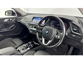 BMW 2 Series Image 6