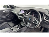 BMW 2 Series Image 6