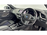 BMW 2 Series Image 6