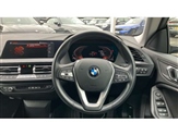 BMW 2 Series Image 5