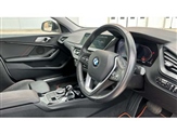 BMW 2 Series Image 6