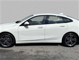 BMW 2 Series Image 5