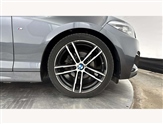 BMW 2 Series Image 4