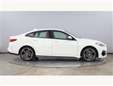 BMW 2 Series Image 3