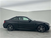 BMW 2 Series Image 6