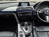 BMW 3 Series Image 4