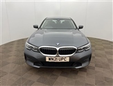 BMW 3 Series Image 3