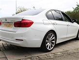 BMW 3 Series Image 6