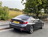 BMW 3 Series Image 6
