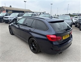 BMW 3 Series Image 4