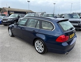 BMW 3 Series Image 4