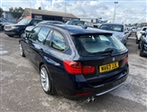 BMW 3 Series Image 4
