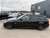 BMW 3 Series Image 3