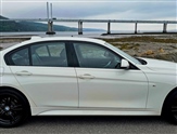 BMW 3 Series Image 2