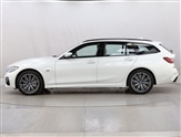 BMW 3 Series Image 6