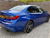 BMW 3 Series Image 3