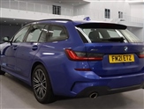 BMW 3 Series Image 6