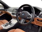 BMW 3 Series Image 6