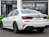 BMW 3 Series Image 2
