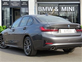 BMW 3 Series Image 2
