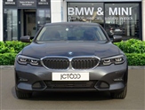 BMW 3 Series Image 4