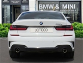 BMW 3 Series Image 5