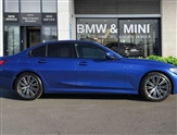 BMW 3 Series Image 3