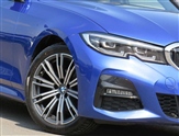 BMW 3 Series Image 6