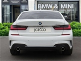 BMW 3 Series Image 5
