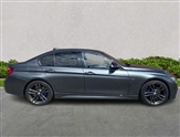 BMW 3 Series Image 3