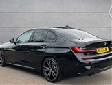 BMW 3 Series Image 2