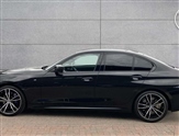 BMW 3 Series Image 3