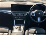 BMW 3 Series Image 4