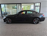 BMW 3 Series Image 4