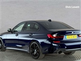 BMW 3 Series Image 2