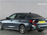 BMW 3 Series Image 2