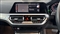BMW 3 Series Image 8