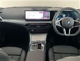 BMW 3 Series Image 4