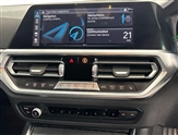 BMW 3 Series Image 6