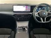 BMW 3 Series Image 4
