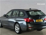 BMW 3 Series Image 2
