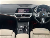 BMW 3 Series Image 4