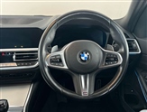 BMW 3 Series Image 5